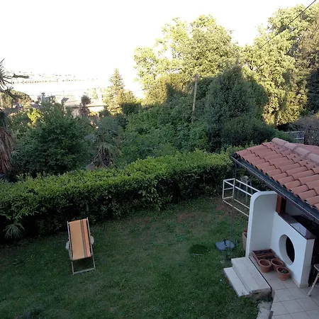 Azzurro Apartament *